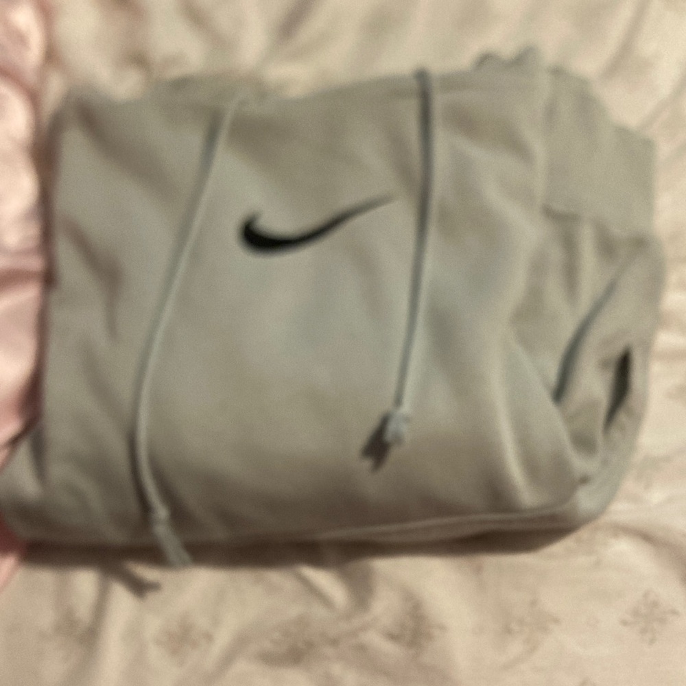 Nike Light Gray Pullover Hoodie